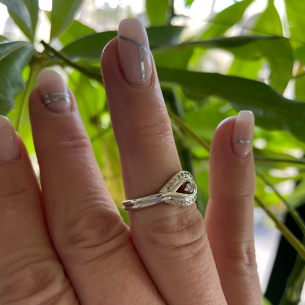 Diamond 0.15ct. Sterling Silver Ring - Picture 4 of 16